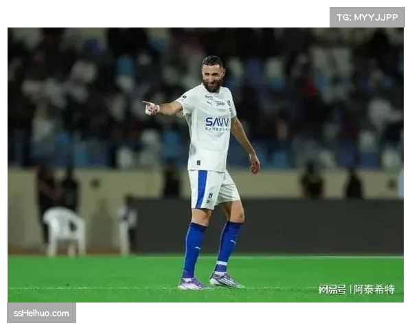 本泽马新月首秀戴帽引爆连锁反应，C罗罢赛努涅斯求离队沙特联赛动荡